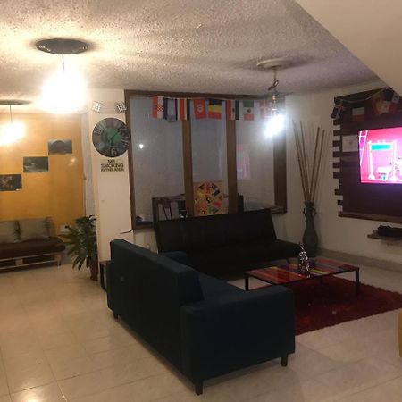 Hostal Casa Paraiso Медельїн Екстер'єр фото