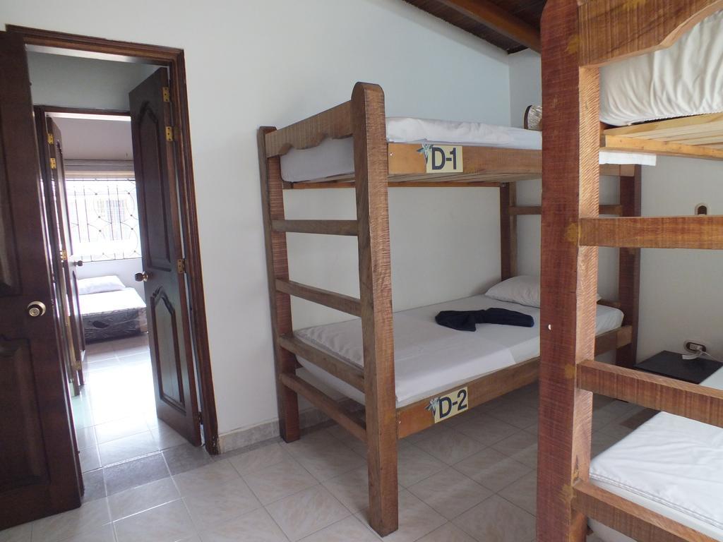 Hostal Casa Paraiso Медельїн Номер фото