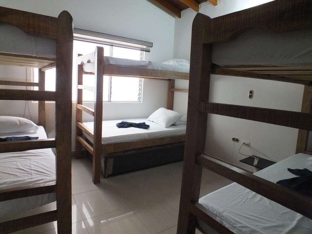 Hostal Casa Paraiso Медельїн Номер фото